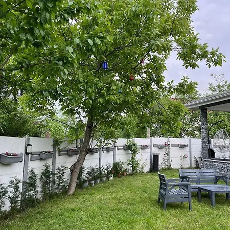 Han House * Сапанча